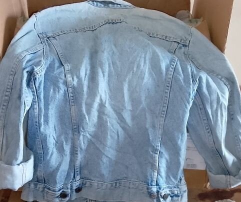 Veste en jean délavée