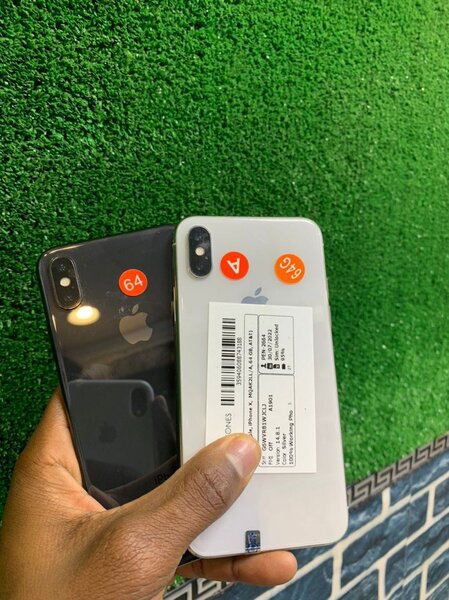 iPhone X factory unlock