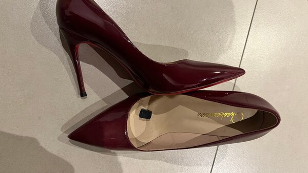 Escarpins à talons bordeaux