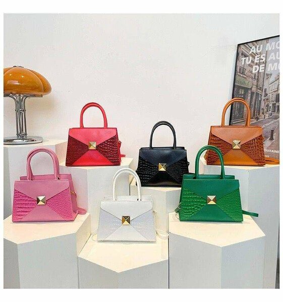 Sac à main élégant multicolore