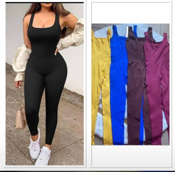 Combinaison moulante femme