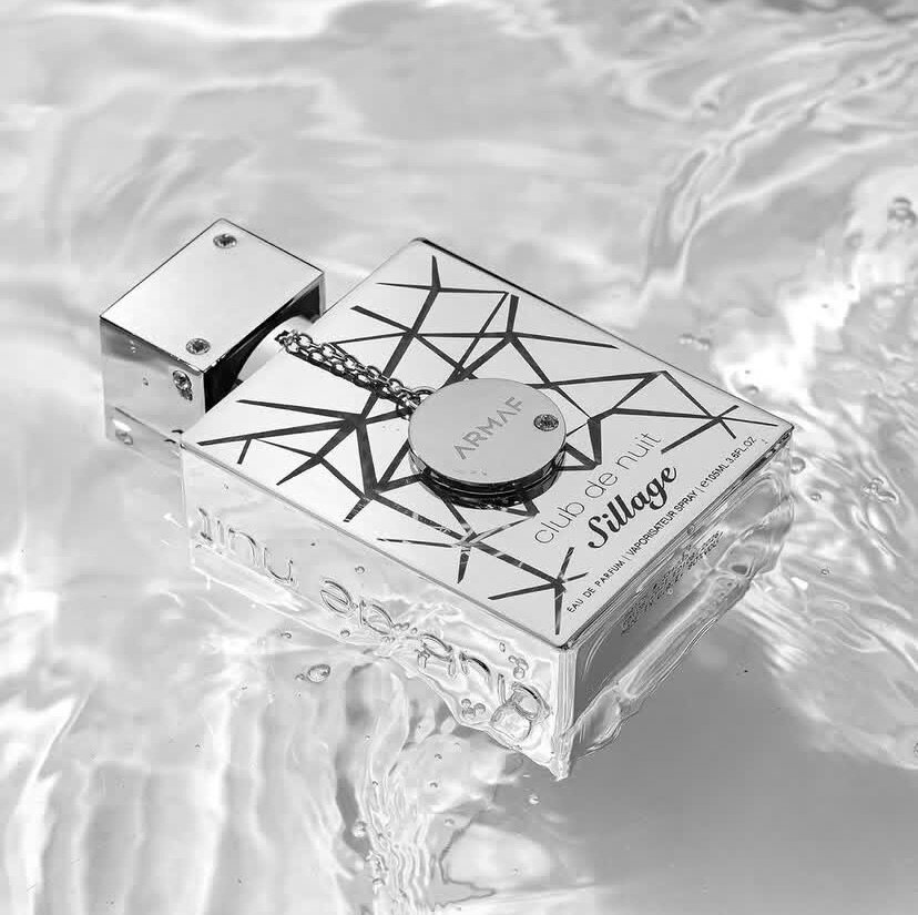 Club de Nuit Sillage By Armaf