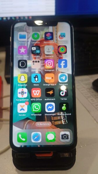 iPhone X - Smartphone Écran 5.8"