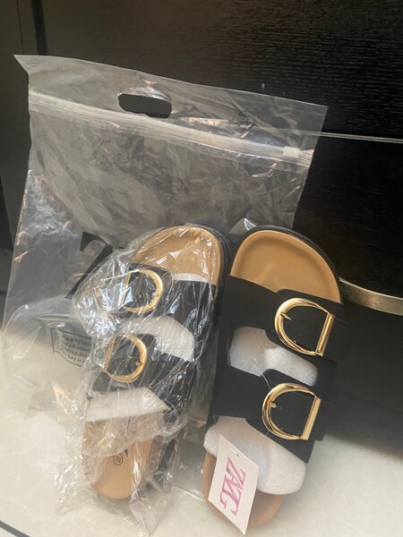 Sandales à boucle élégantes