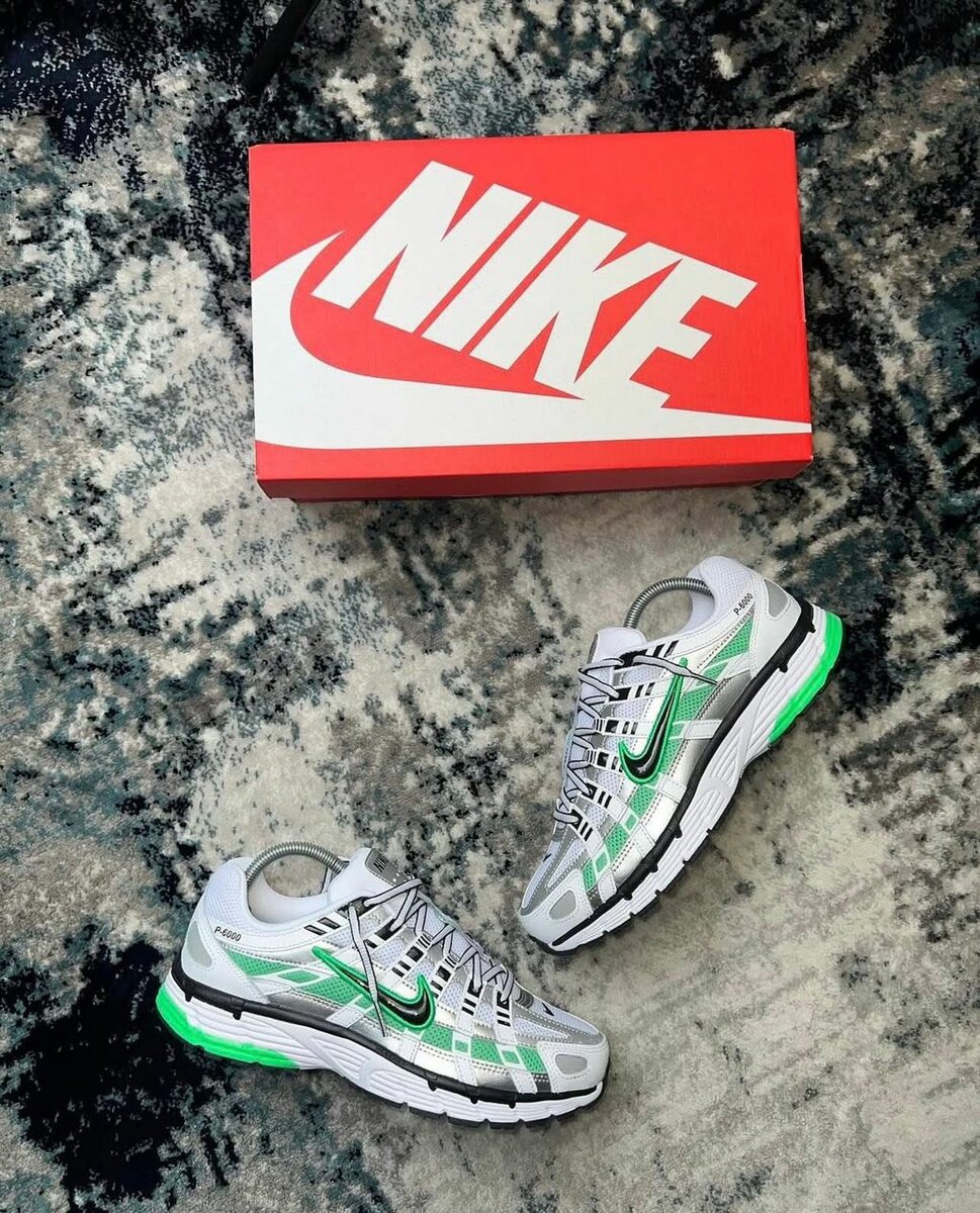 Nike Air Zoom Sneakers