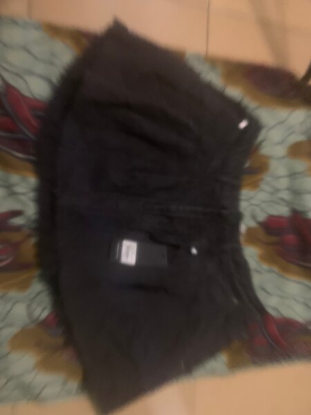 Jupe en jean noire tendance