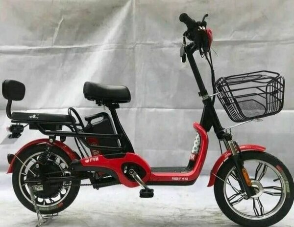 Vélo électrique avec panier