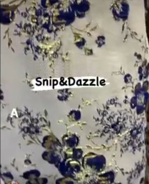 Brocade hub Molly is soft 