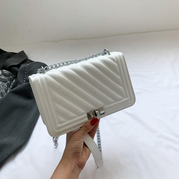High quality, stylish women's bag white
