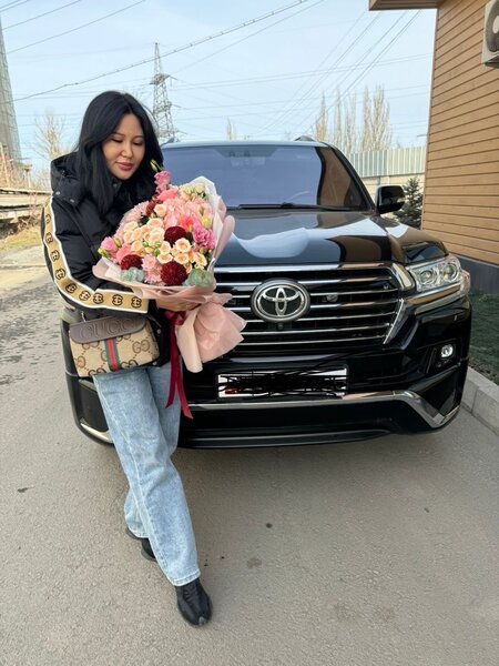 Продаю куртку заказывала дорого