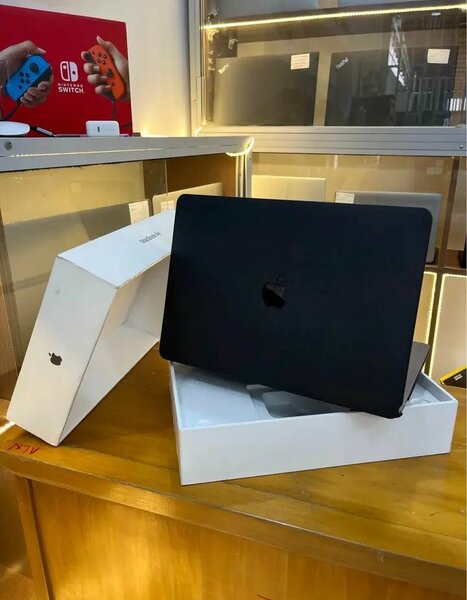 MacBook Pro 13" Retina