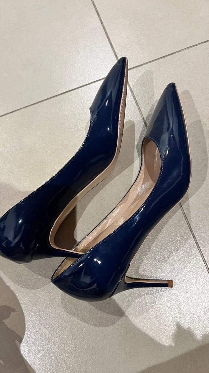 Talons aiguilles élégants bleu