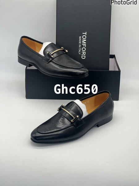Classical black  shoes 