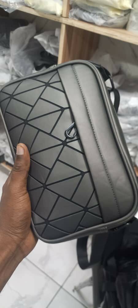 Sac bandoulière moderne