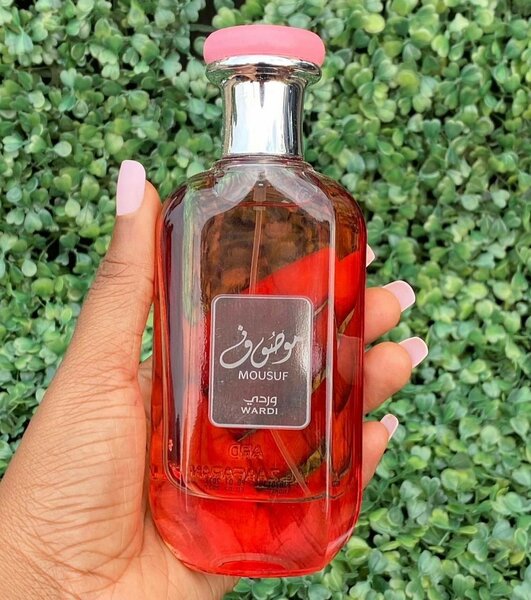 Mousuf  wardi perfume ( Lataffa )