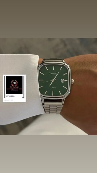 Montre Casio authentique avec la boîte