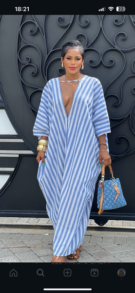 Robe Caftan Rayée Élégante