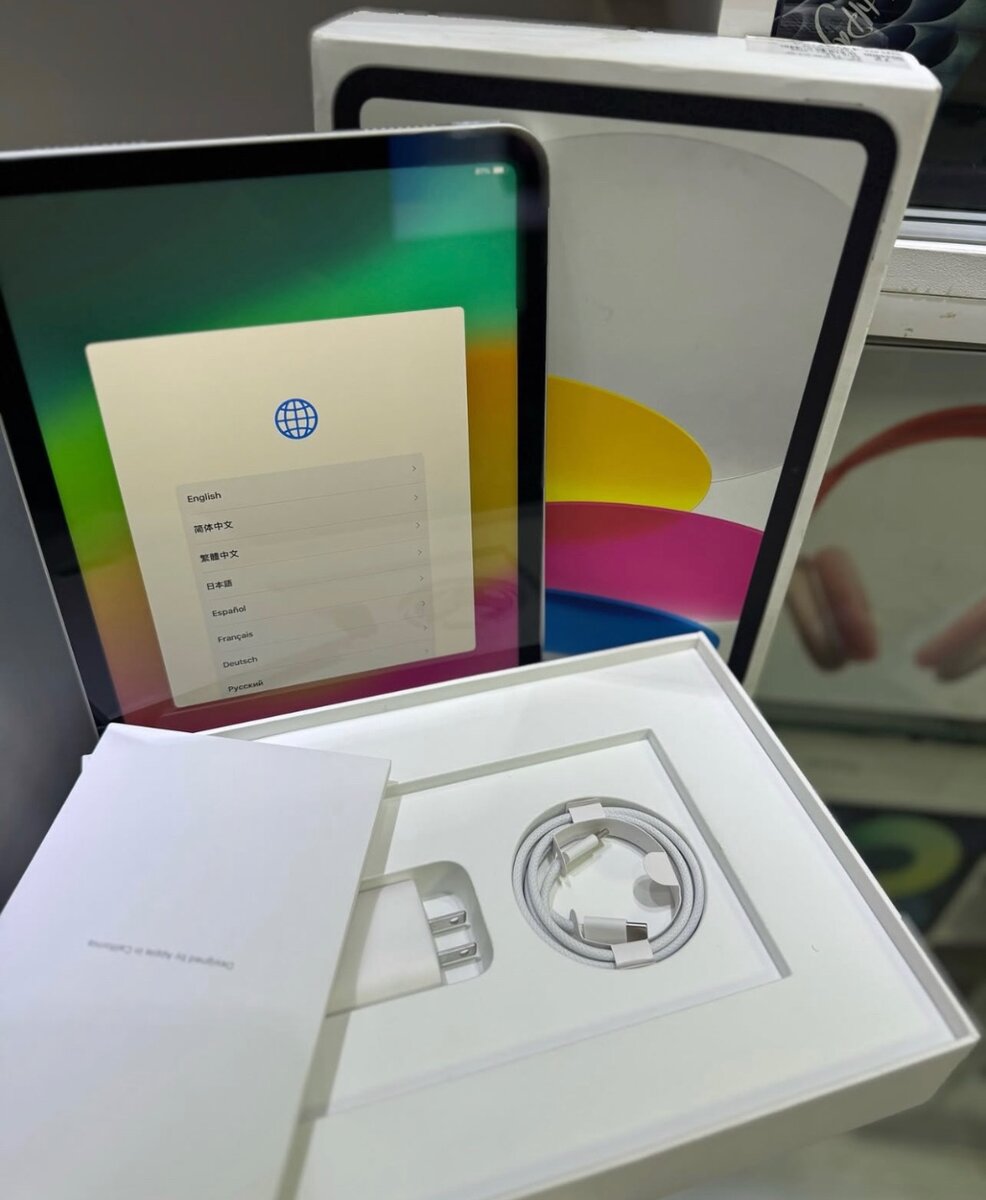 iPad 10th Generation 64Gb