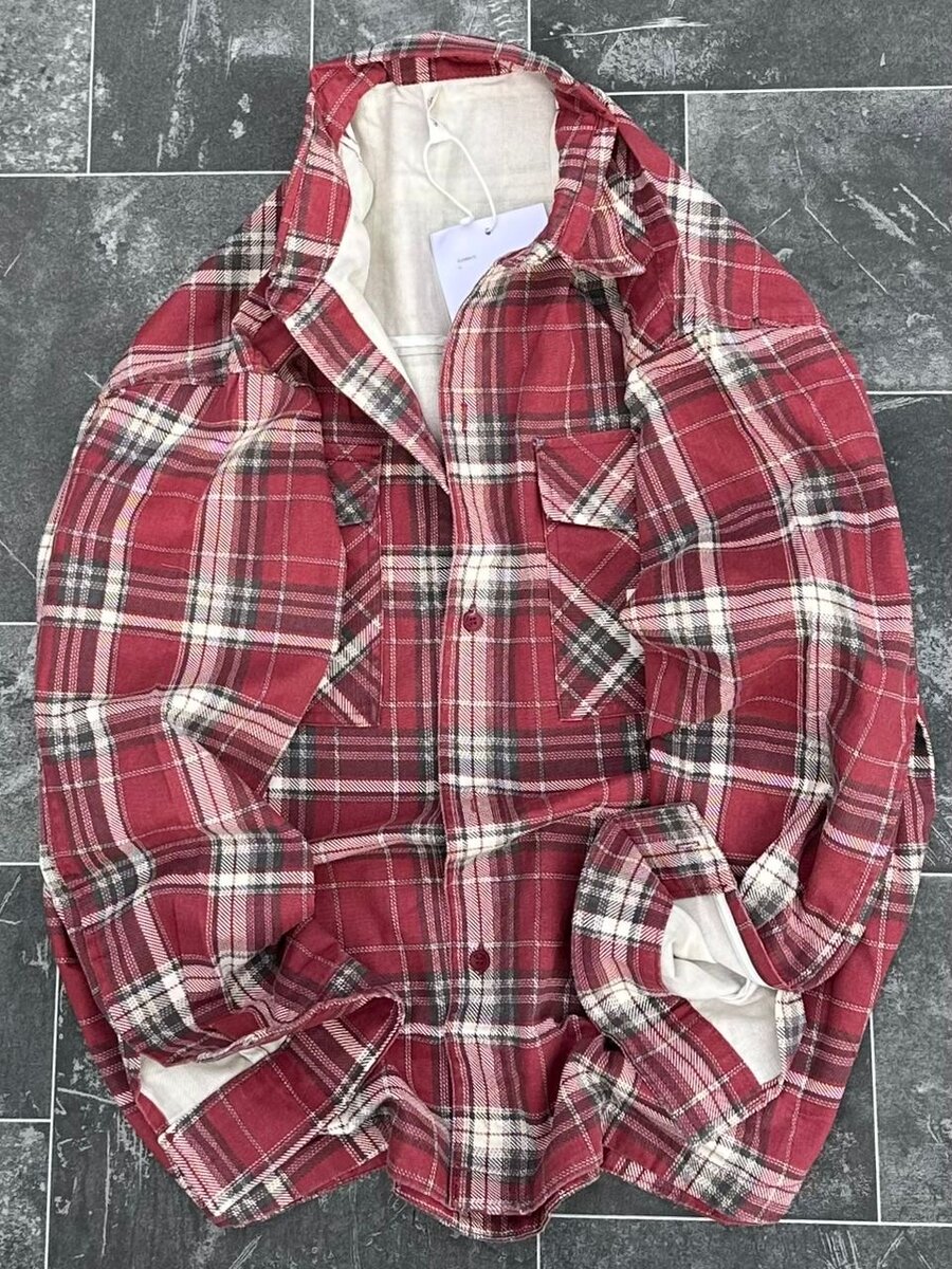 Chemise à carreaux tendance