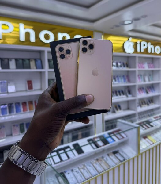 iPhone 11 Pro Max Doré