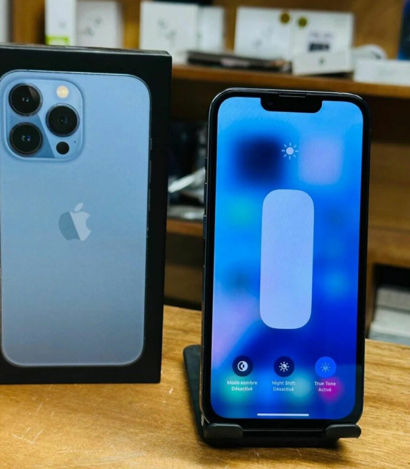 iPhone 13 Promax 256Go Bleu