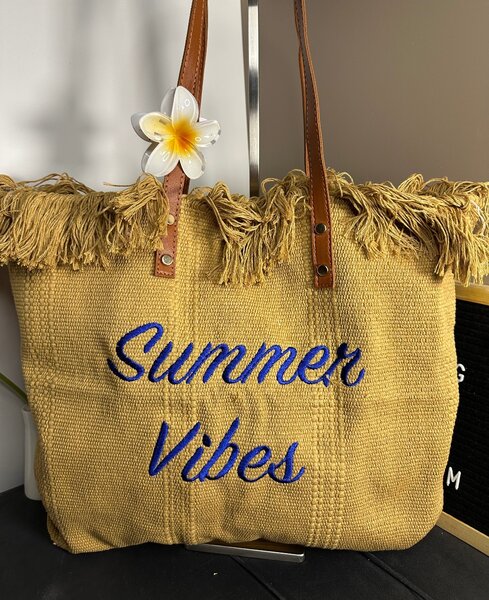 Summer vibes bags