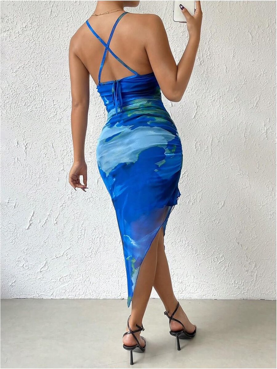 Robe longue bleue en soie