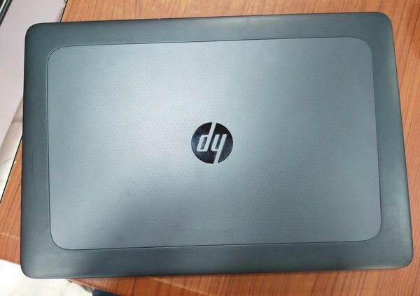 Hp zbook 15 studio G3