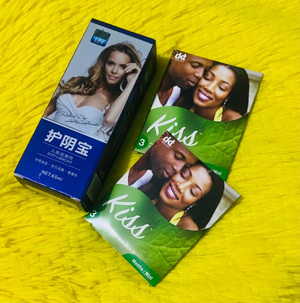 6 préservatifs + 1 lubrifiant