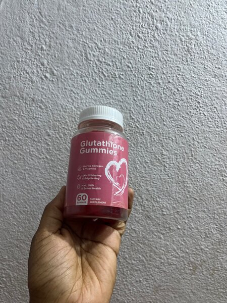 Complément alimentaire pour le teint