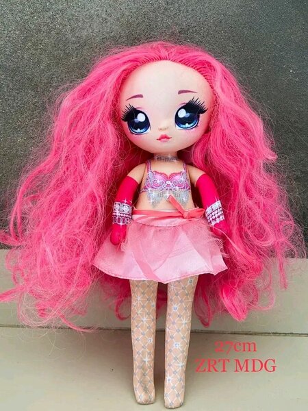 Poupée de Mode Cheveux Roses