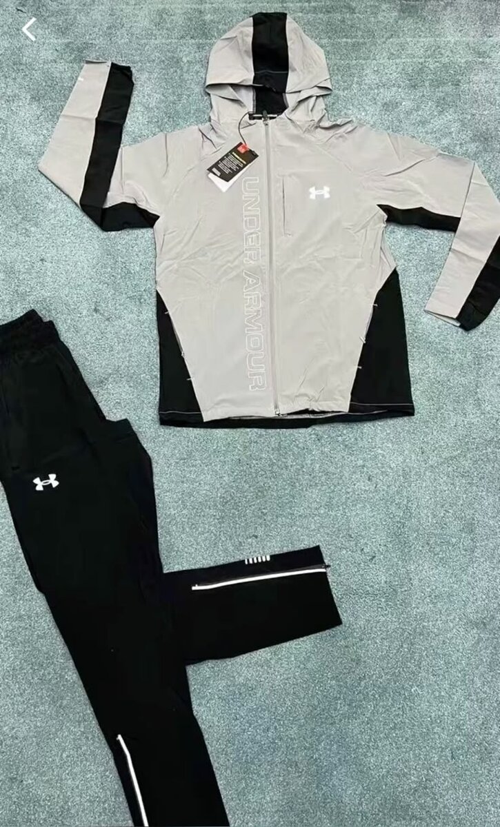 Ensemble de sport Under Armour
