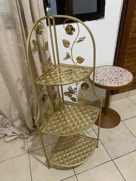 Étagère gold