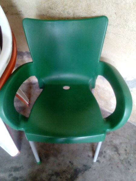 Chaise Plastique Verte