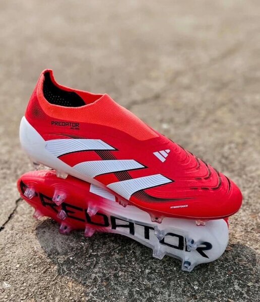 Chaussures de football Adidas Predator Rouge