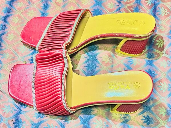 Mules à talons en velours