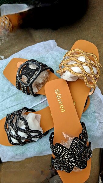 Sandales ornées élégantes