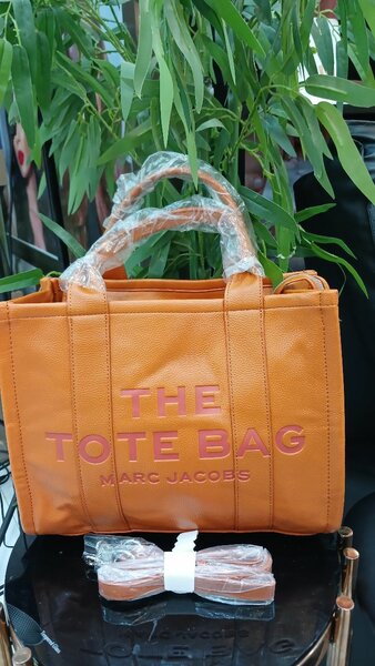 Sac cabas Marc Jacobs orange