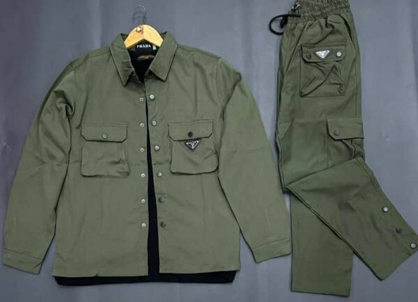 Ensemble militaire pour hommes