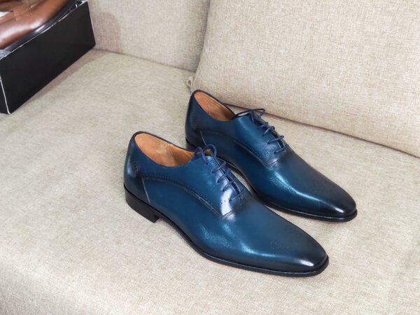 Chaussures habillées en cuir pour homme