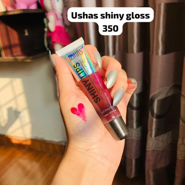 Ushas shiny gloss 