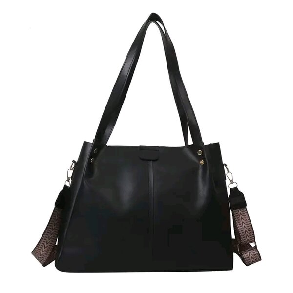 Sac à main en simicuir élégant