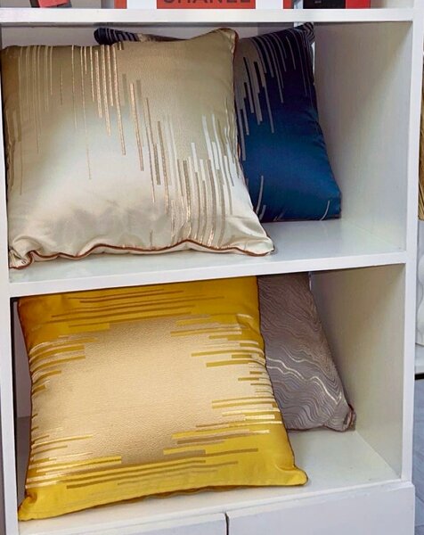 Elegant Decorative Pillows Set