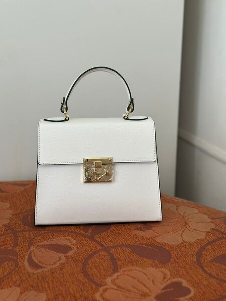 Sac à main élégant blanc