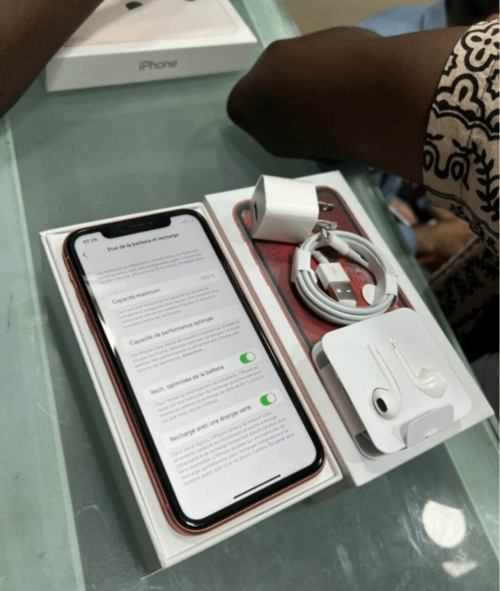 iPhone XR Reconditionné - Plusieurs couleurs