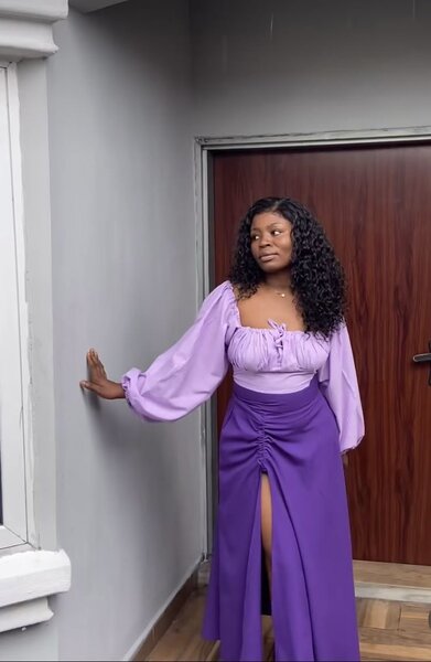 Robe longue violette élégante