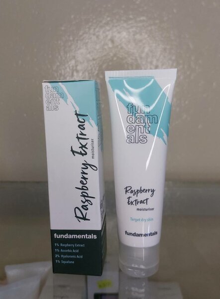 Fundamentals Rapsberry Extract Moisturizer