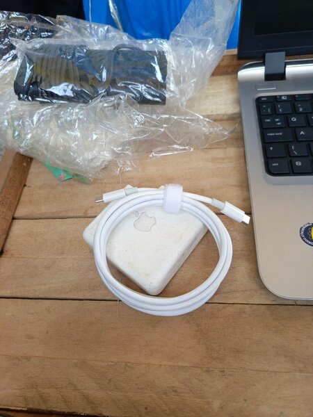 USB-C to Lightning Cable