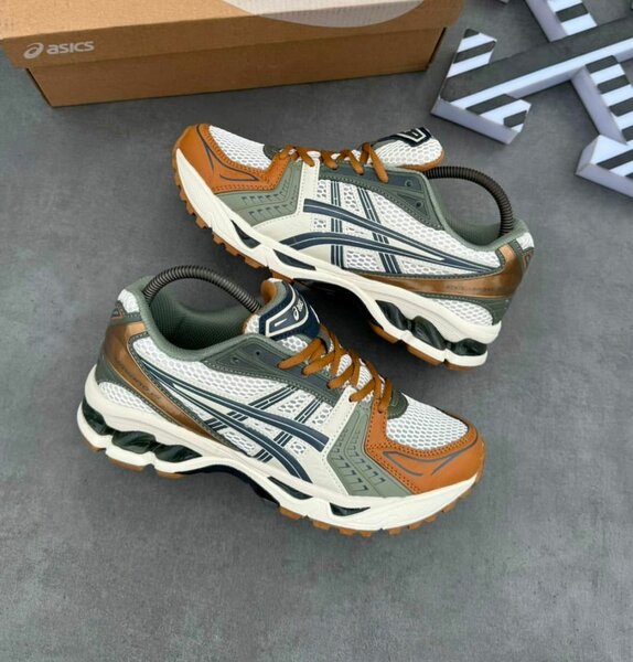 Baskets de running ASICS