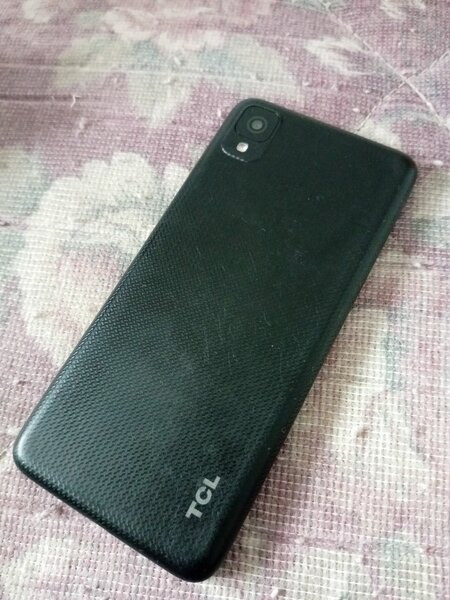 TCL 30z. Model: 41880